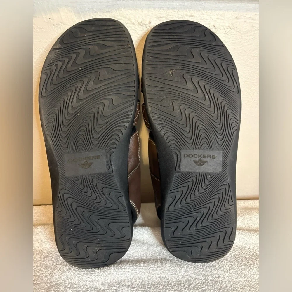 Dockers Men's Searose Closed Toe Fisherman/Outdoor Sandals Brown Size 12M